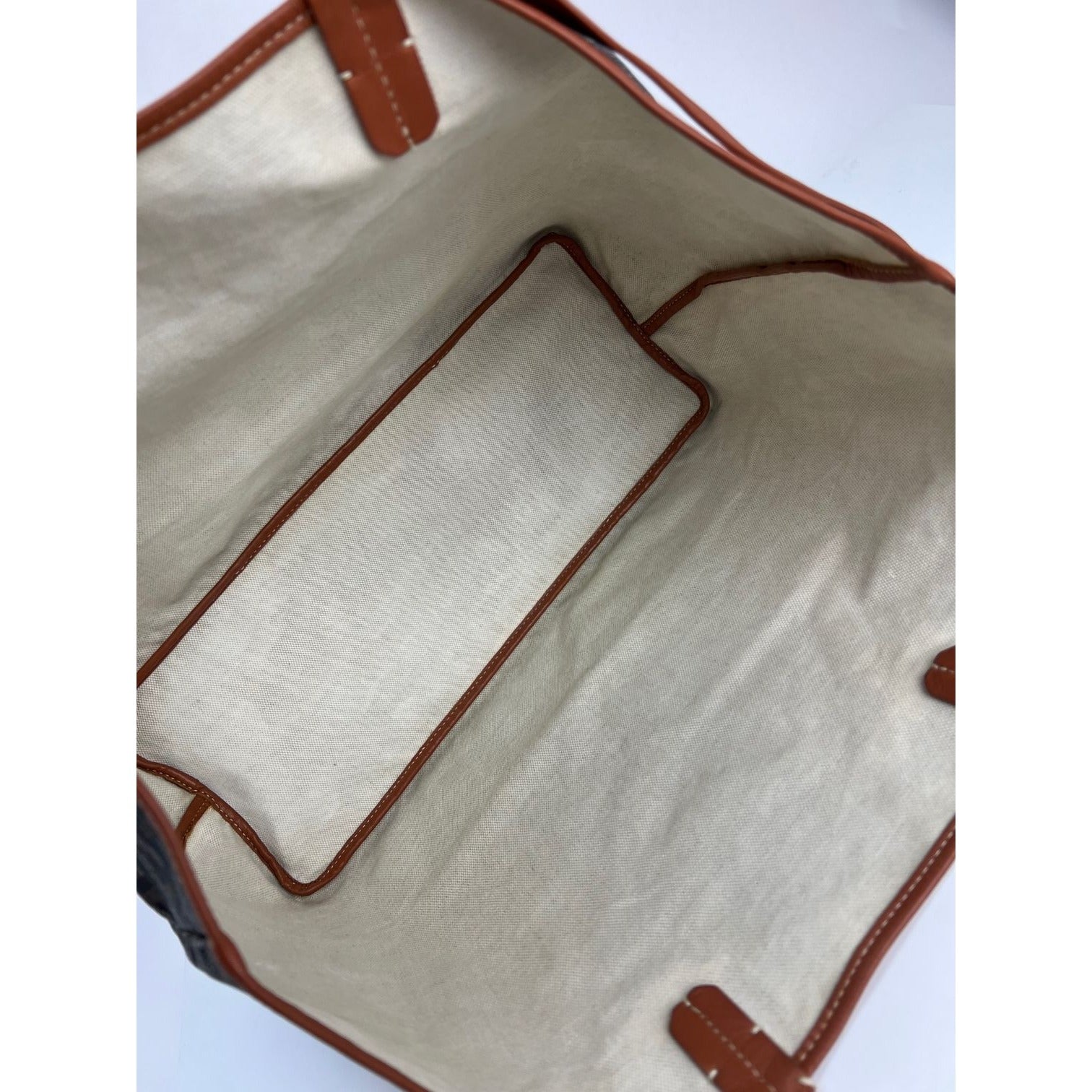 Túi tote màu đen GOYARD St. Louis Goyardine PM