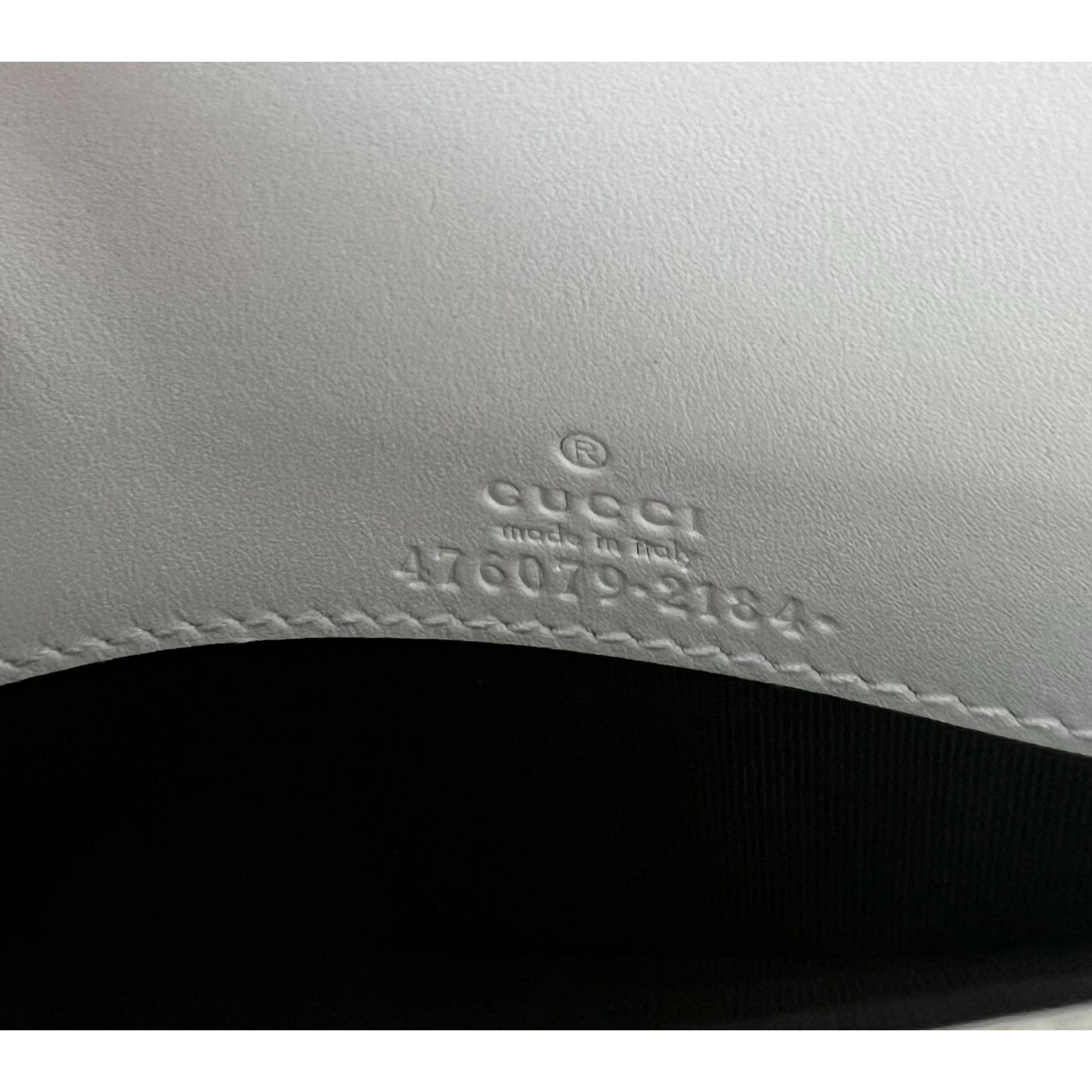Ví Gucci Queen Margaret Bee kèm dây xích và ví cầm tay Mystic White