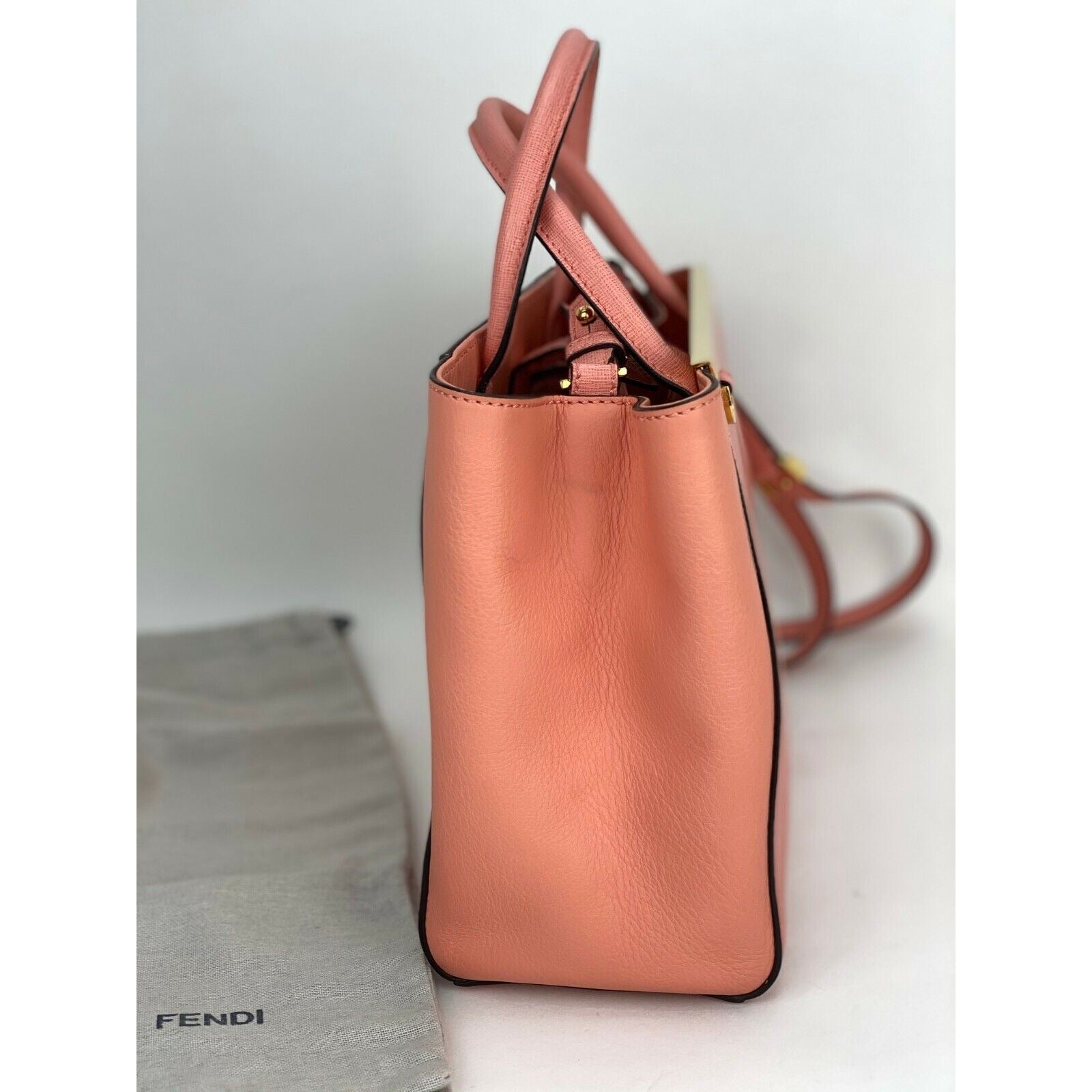 Túi đeo chéo Fendi Vitello Elite Flamingo Petite 2Jours Pink Tote Shoulder Crossbody Bag