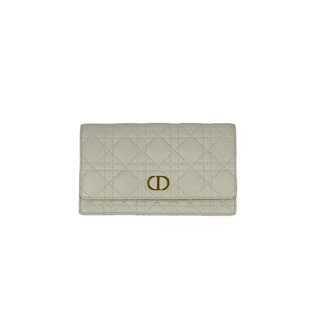 Túi cầm tay thắt lưng da trắng Caro Cannage của Christian Dior