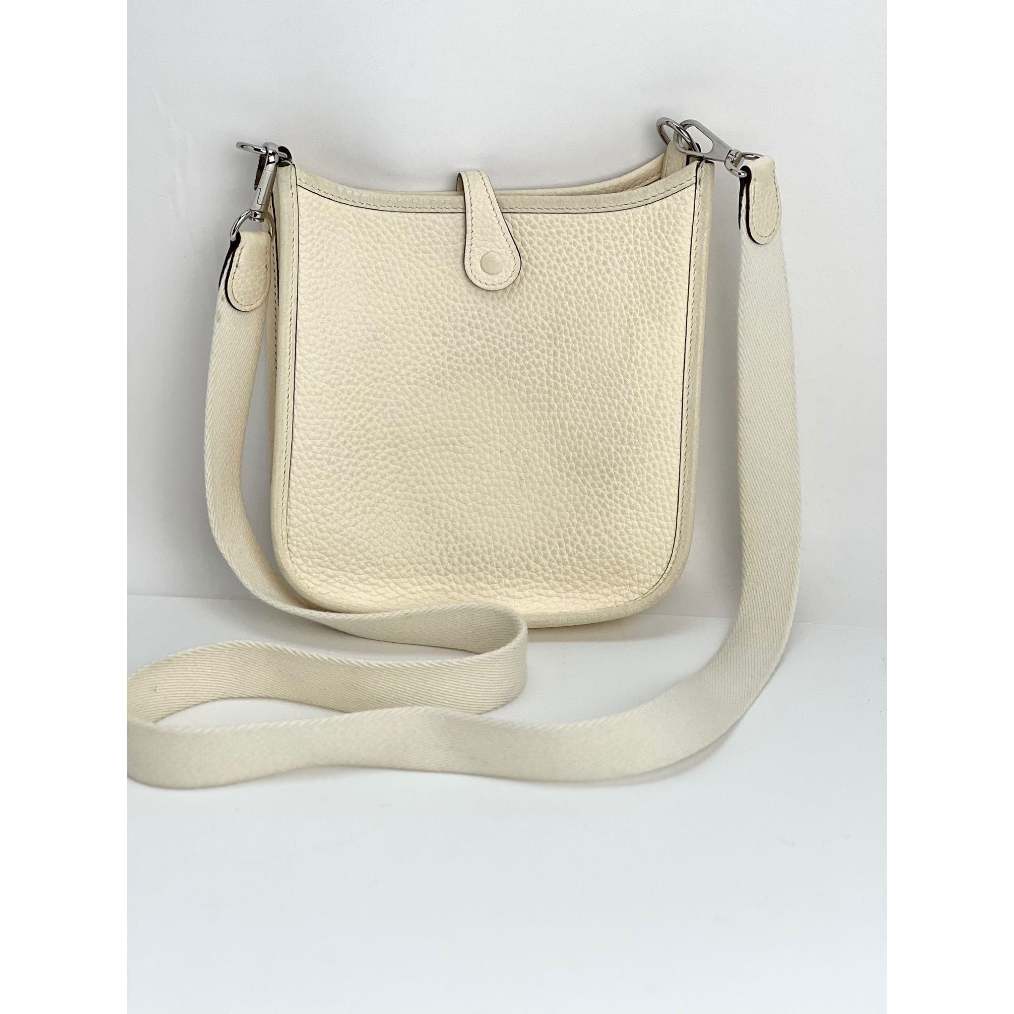 Túi đeo chéo Hermes Taurillon Clemence evelyne TPM Nata White