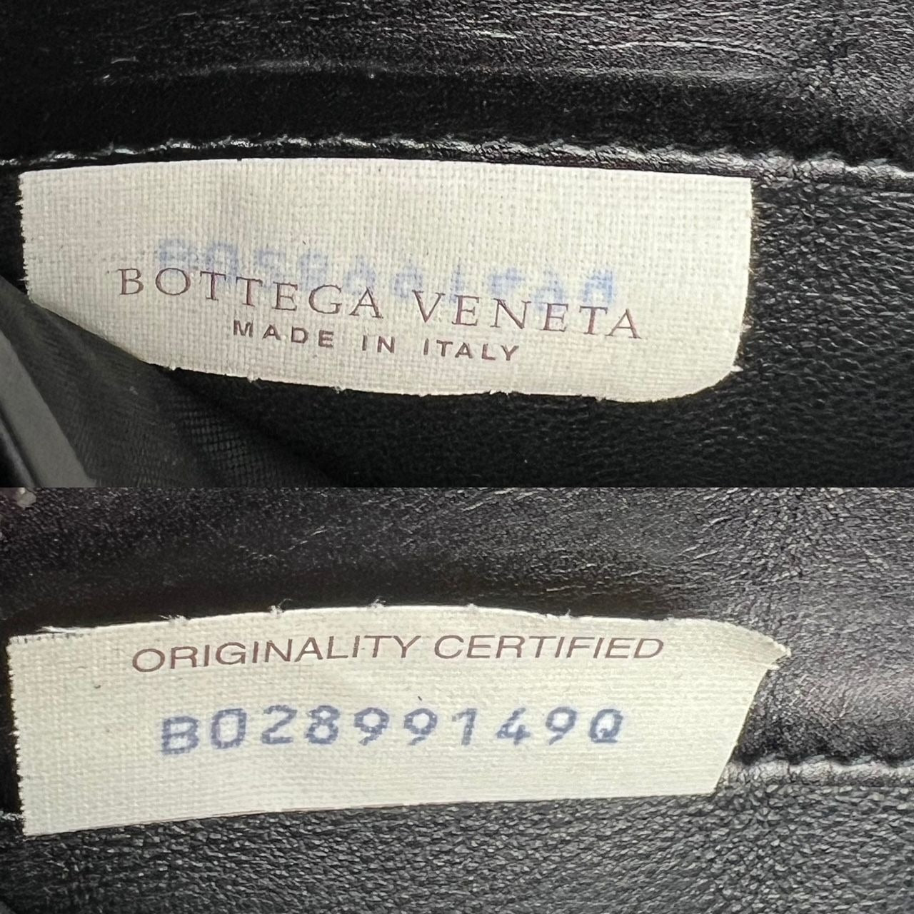 Ví cầm tay da Bottega Veneta Burgundy Intrecciato có khóa kéo