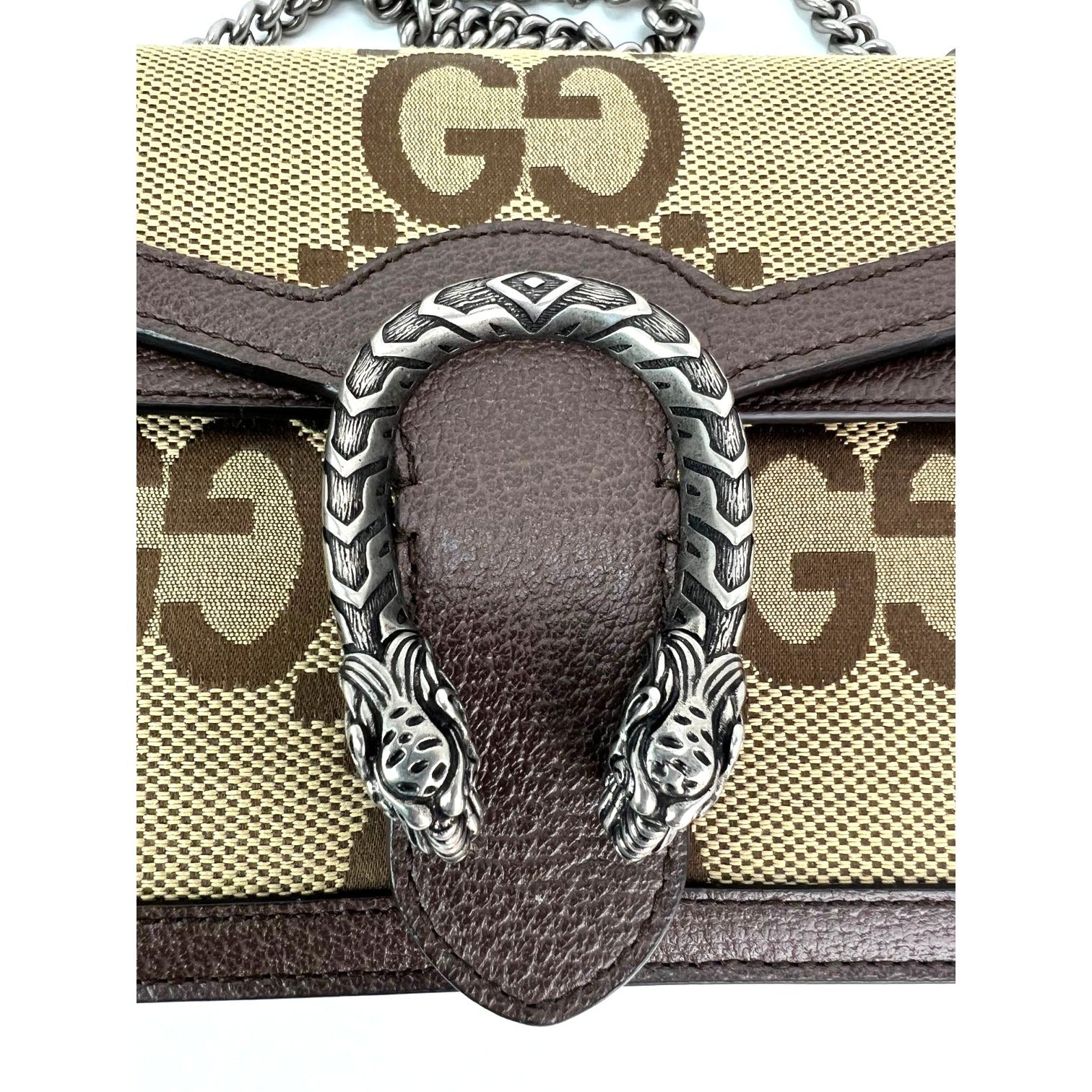 Túi đeo vai Gucci Dionysus cỡ nhỏ Jumbo GG Canvas màu be