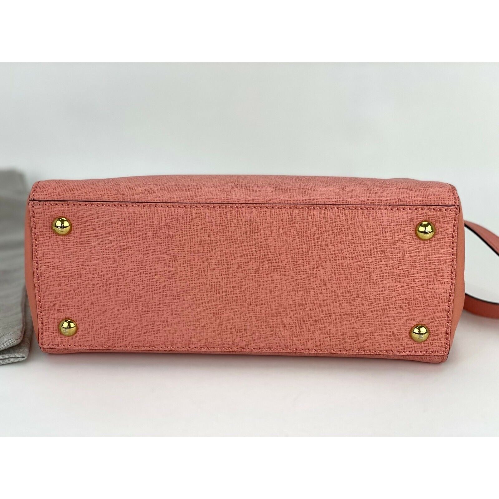 Túi đeo chéo Fendi Vitello Elite Flamingo Petite 2Jours Pink Tote Shoulder Crossbody Bag