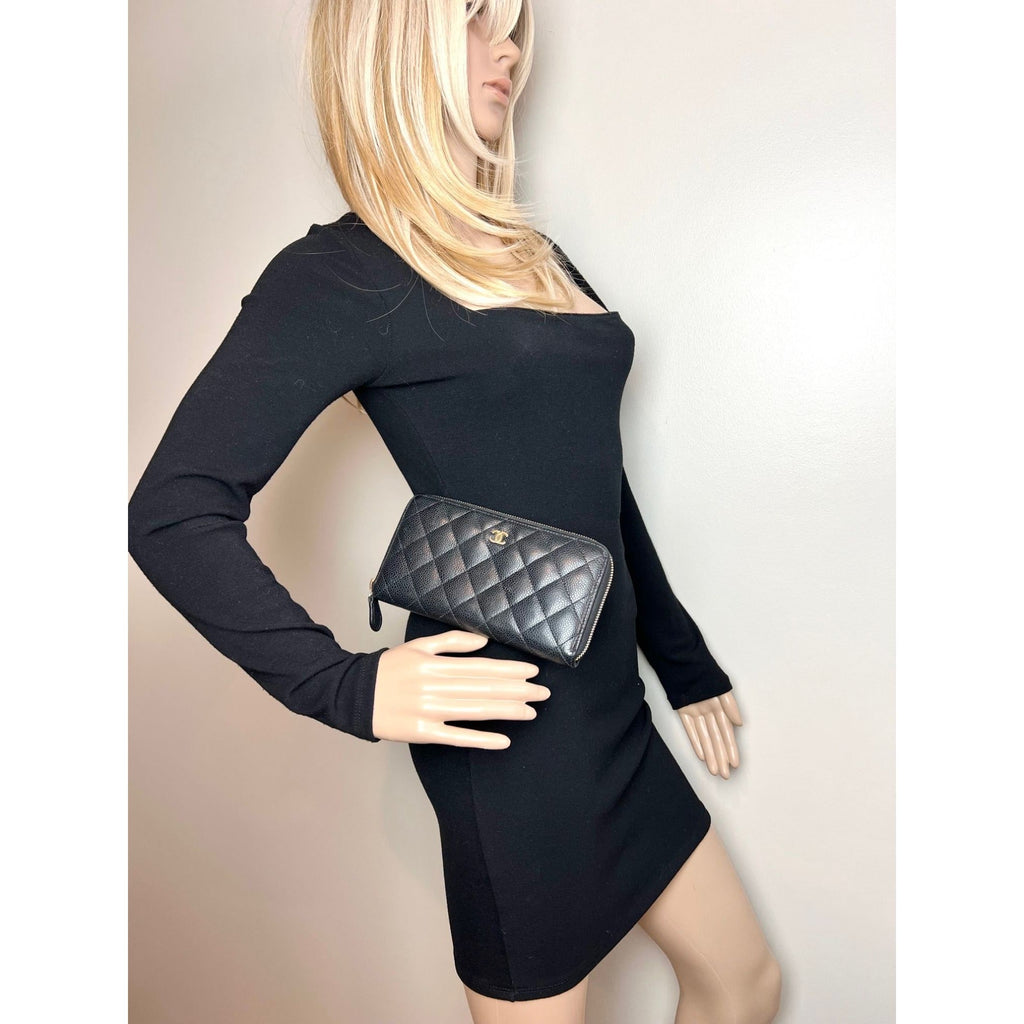 Ví Chanel Caviar Quilted Large Gusset Zip Around Black