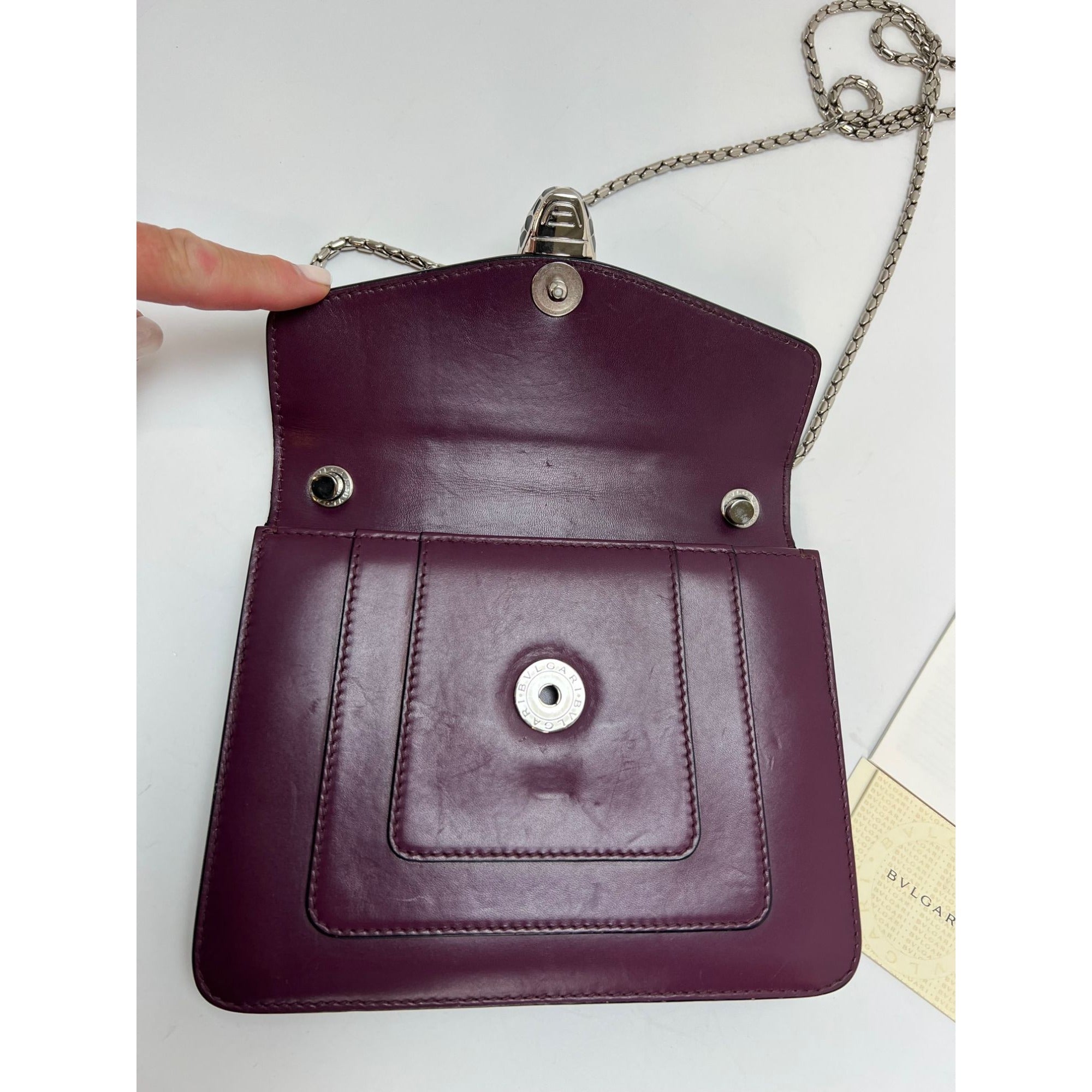 Túi đeo chéo Bvlgari Calfskin Small Serpenti Forever Snake Plum