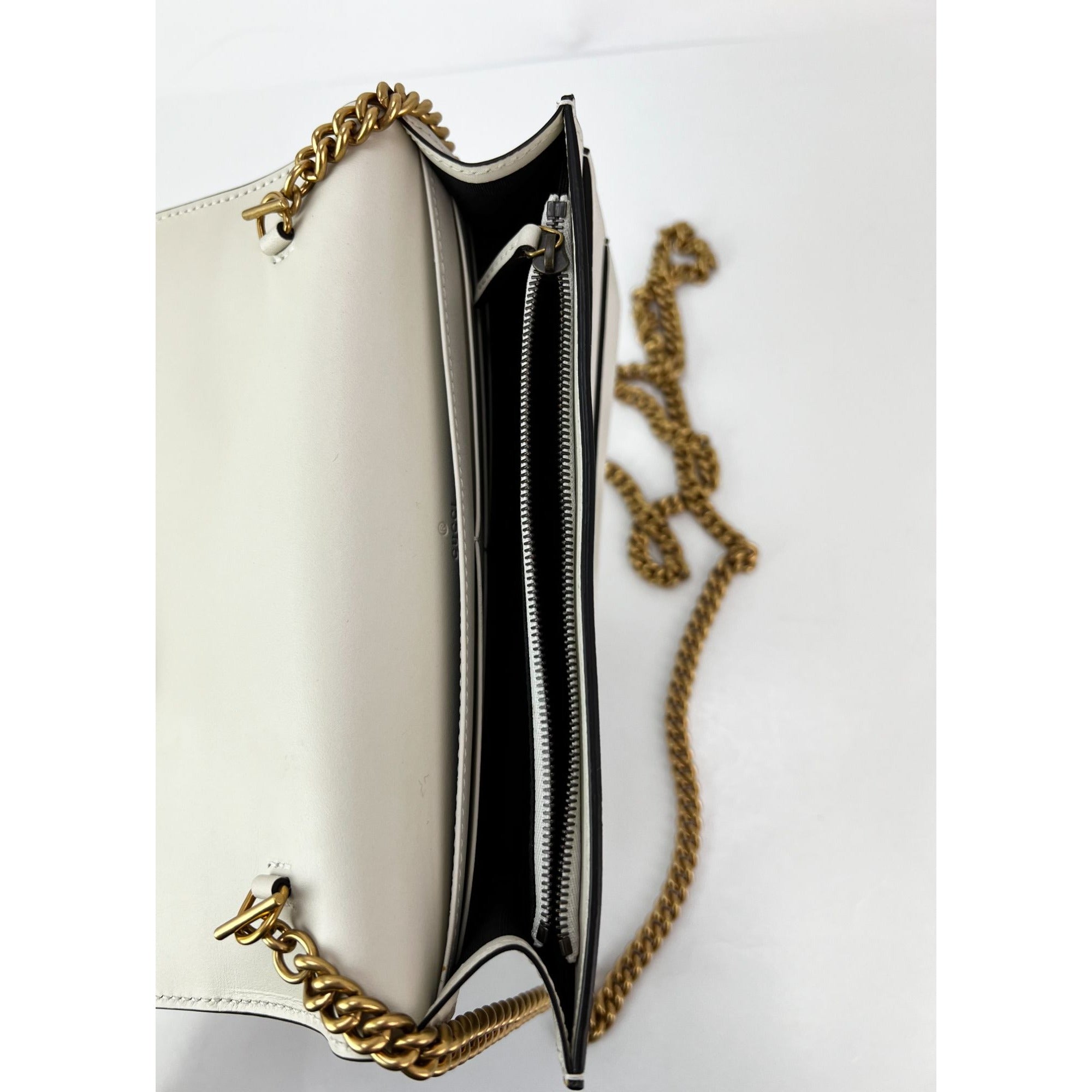 Ví Gucci Queen Margaret Bee kèm dây xích và ví cầm tay Mystic White
