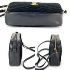 Túi đeo chéo da lộn màu đen YVES SAINT LAURENT Lou Camera Matelasse