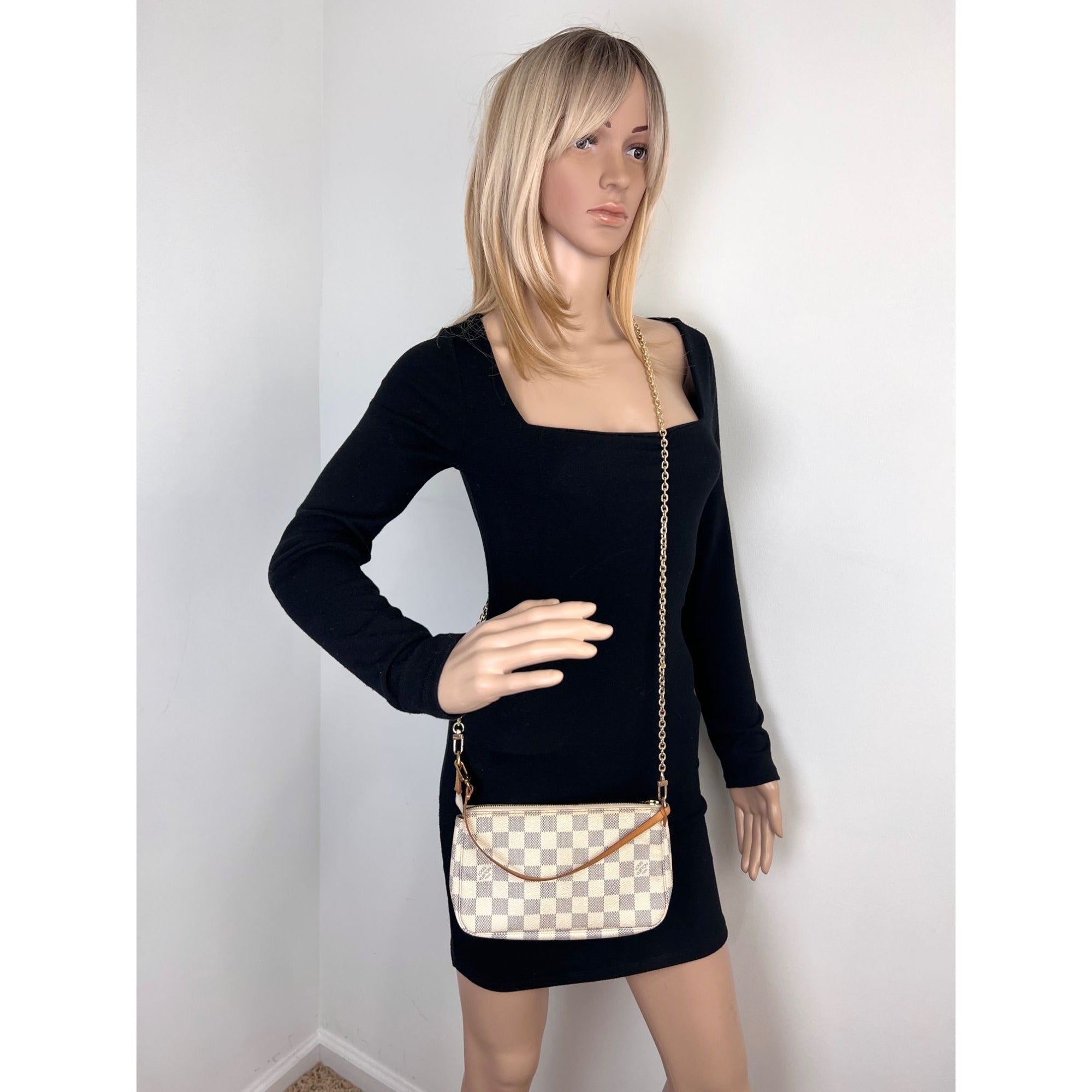 Phụ kiện túi xách Louis Vuitton Túi Damier Azur màu trắng
