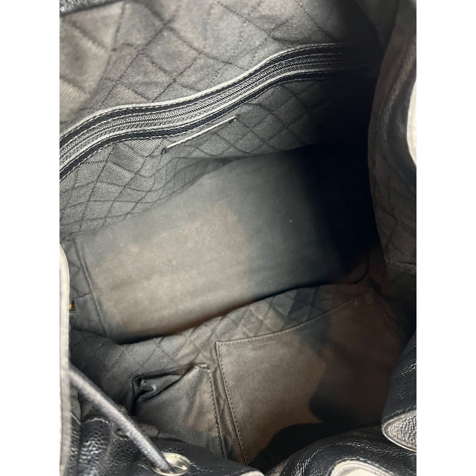 Túi đeo vai CHANEL Satin CC màu đen cỡ lớn