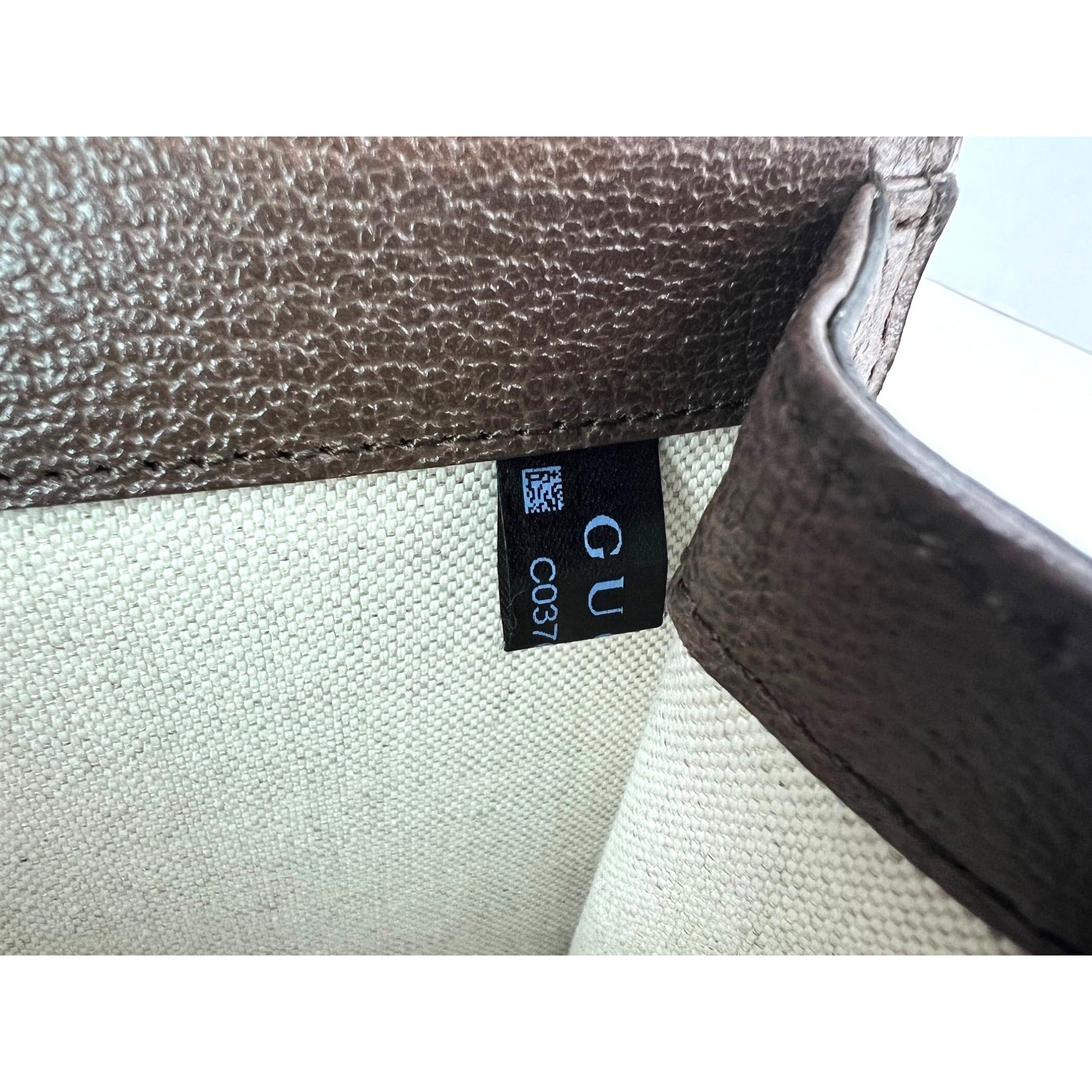 Túi đeo vai Gucci Dionysus cỡ nhỏ Jumbo GG Canvas màu be