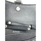 Túi đeo vai đính đá lấp lánh màu đen BALENCIAGA Hourglass Wallet On Chain