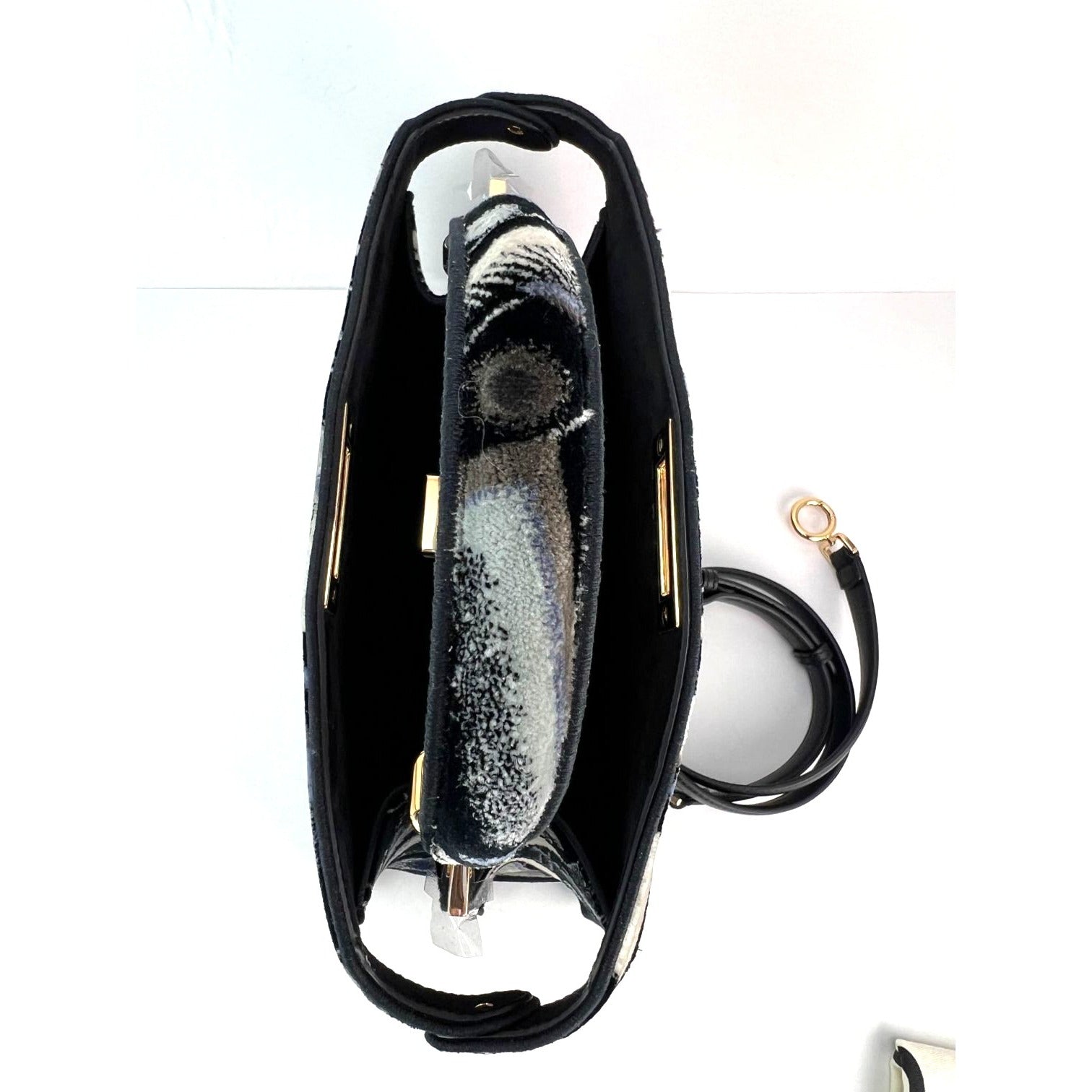 Túi đeo vai Fendi Peekaboo I see u bằng nhung in họa tiết cỡ trung màu đen xanh
