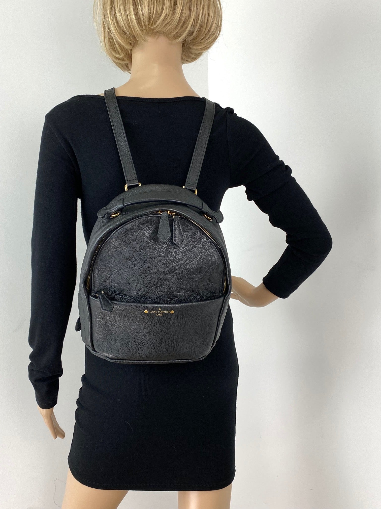 Trường du lịch ba lô Louis Vuitton Sorbonne Monogram Empreinte