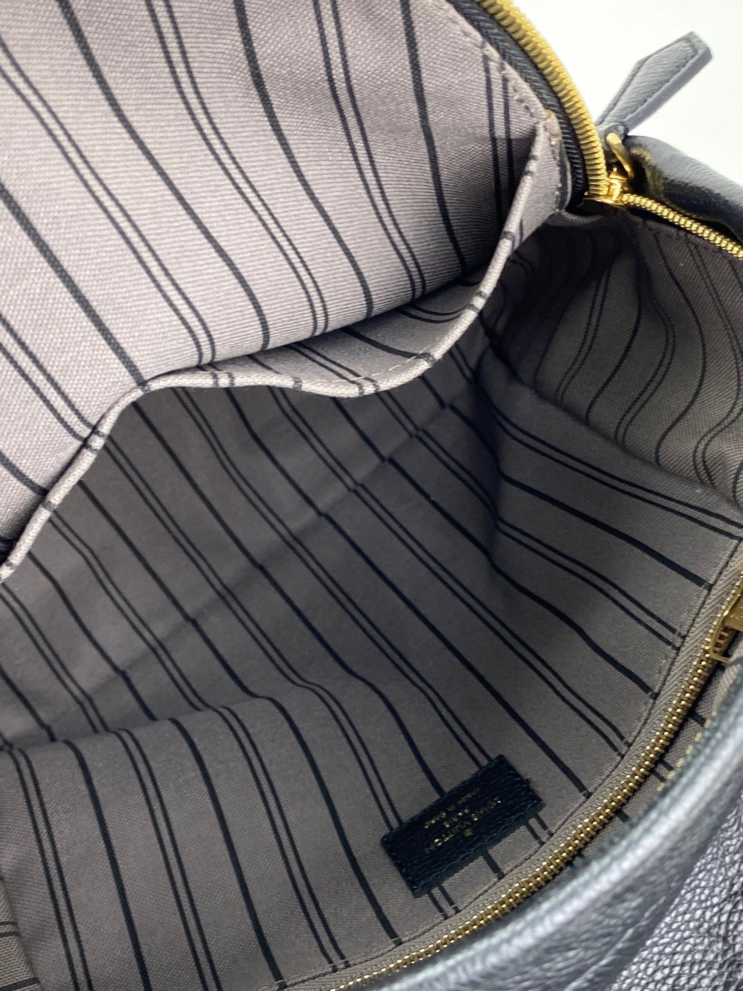 Trường du lịch ba lô Louis Vuitton Sorbonne Monogram Empreinte