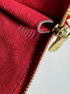 Túi xách Louis Vuitton Epi 24 Pochette Accessories Túi đeo chéo da đỏ đã qua sử dụng