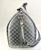 Túi xách Louis Vuitton Keepall Bandoulière 50B Bạc lấp lánh họa tiết Damier Preowned