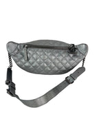 Túi đeo hông Chanel Metallic Dark Silver Calfskin Quilted Banana Fanny Pack