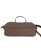 Túi đeo chéo da Matelasse Gucci GG Marmont Small Chain Beige