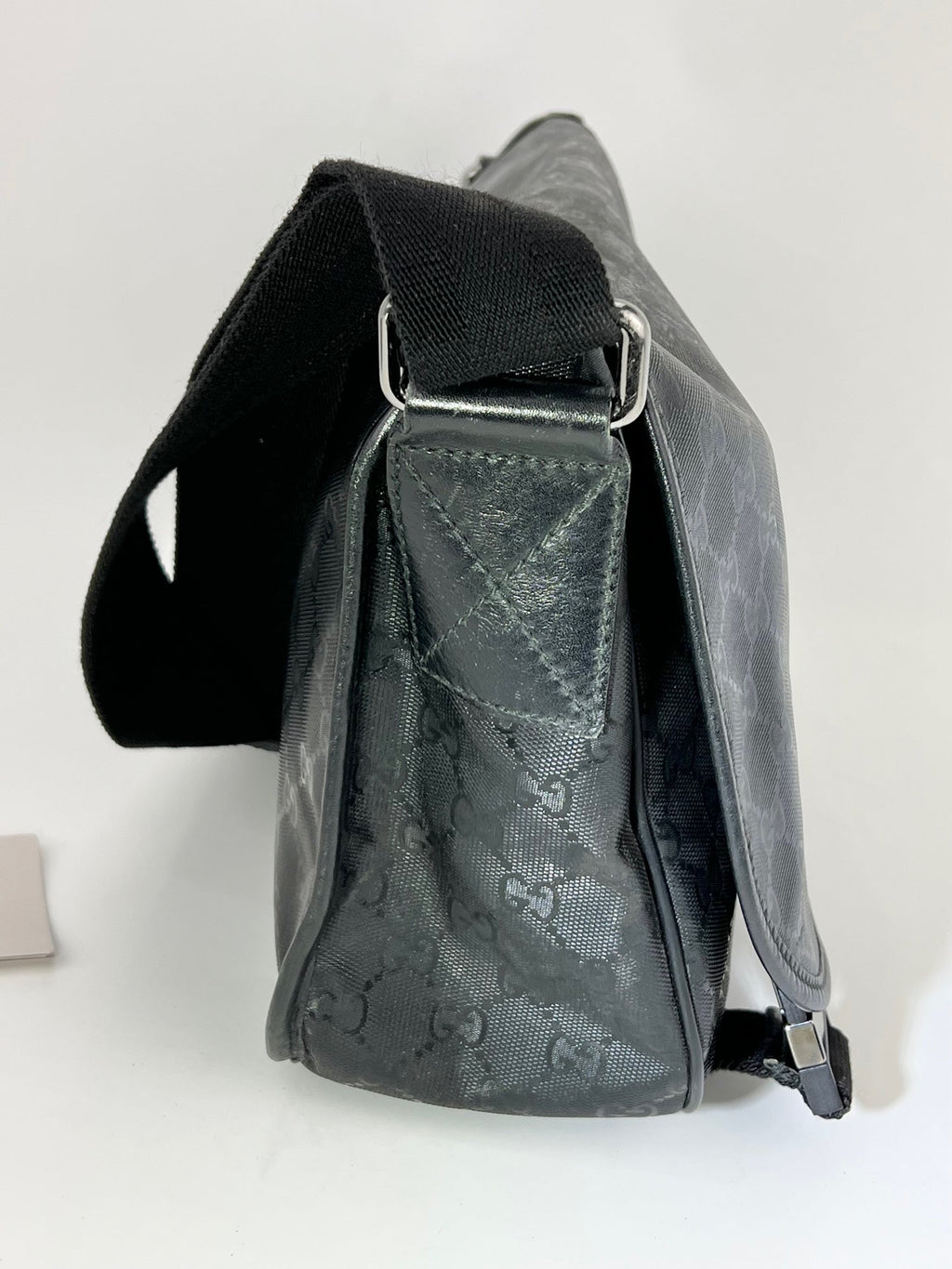 Gucci Men's Messenger GG Supreme Canvas Double Buckle Flap Crossbody Men's Bag Preowned
