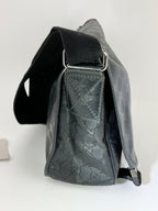 Gucci Men's Messenger GG Supreme Canvas Double Buckle Flap Crossbody Men's Bag Preowned