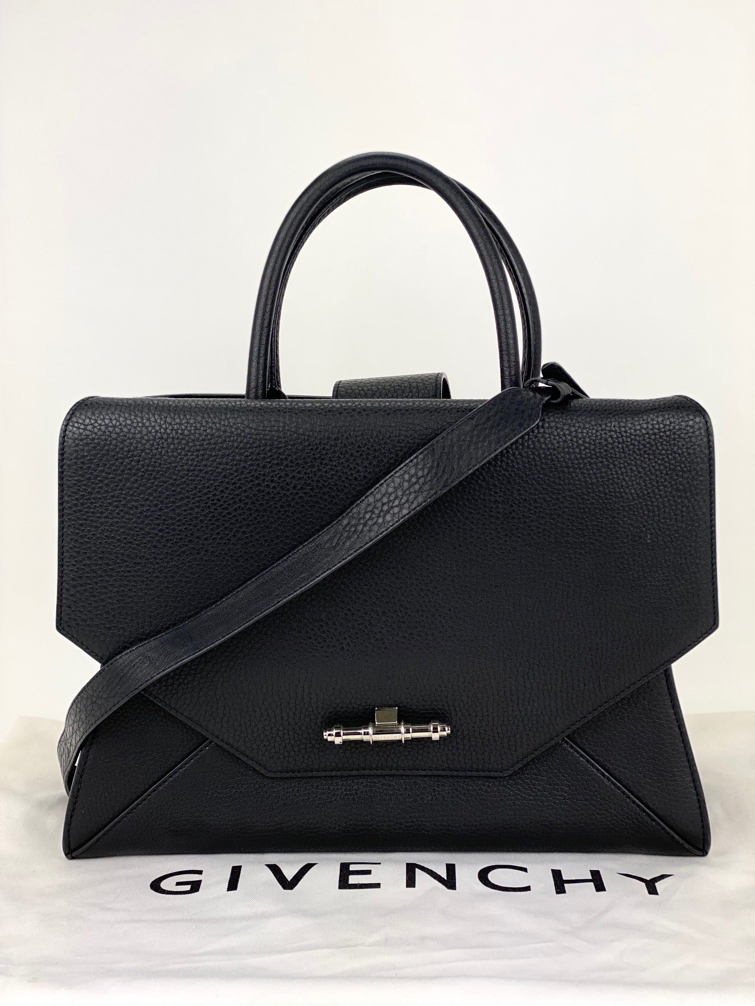 Túi xách tay Givenchy Obsedia Medium Flap Black Pebbled Calfskin Satchel
