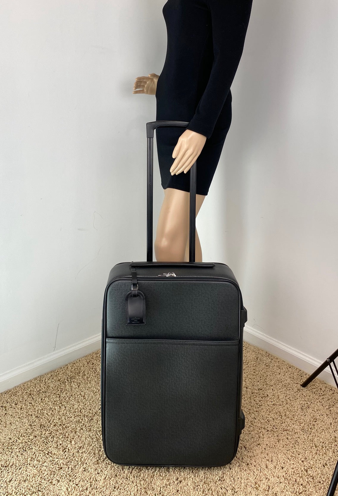 Vali kéo Louis Vuitton Pegase 60 Ardoise Taiga Hành lý xách tay đã qua sử dụng