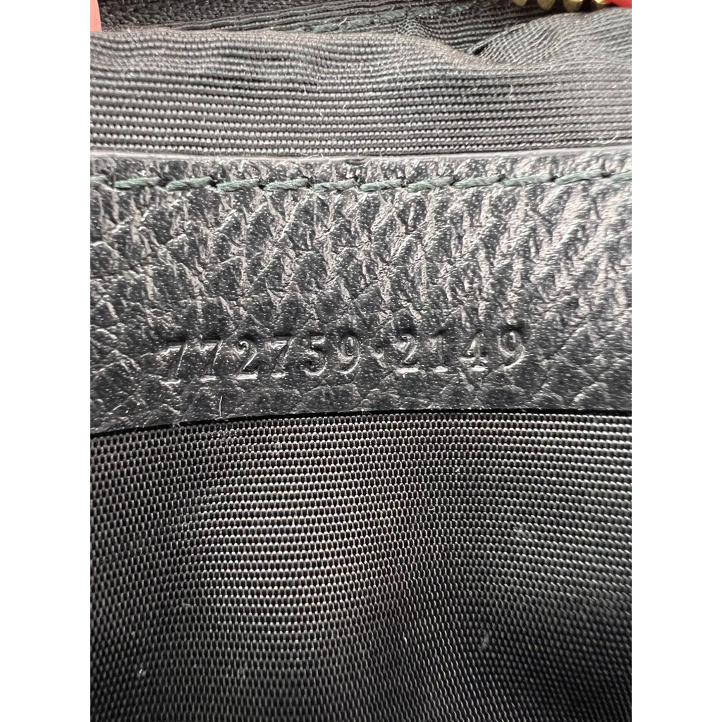 Túi đeo chéo Gucci GG Marmont Super Mini Lack Calfskin