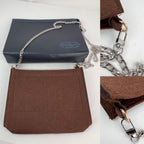 Túi xách tay da Louis Vuitton Pochette Voyage MM Taiga màu xanh đậm phiên bản giới hạn