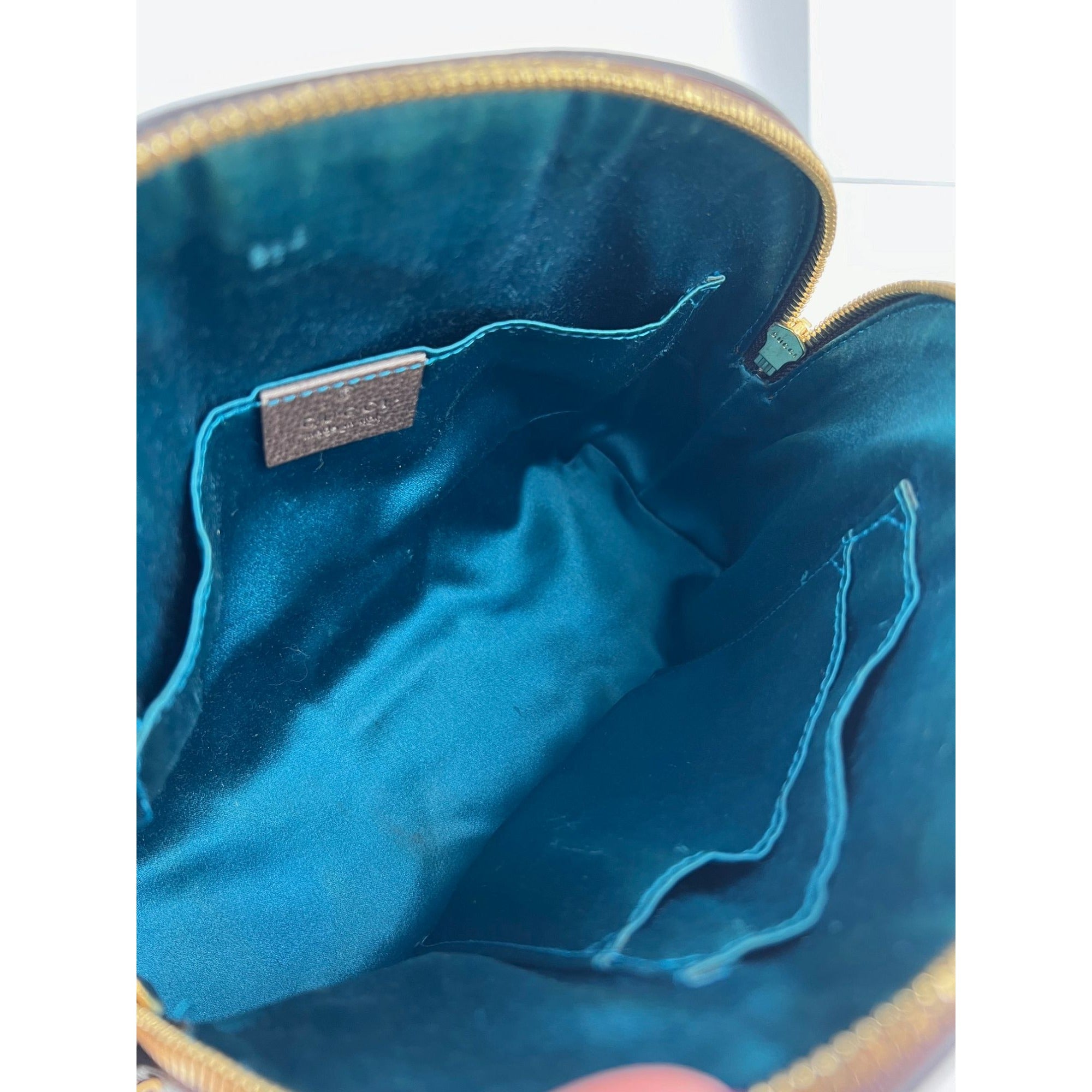 Túi đeo vai Gucci Ophidia Small Dome Monogram Web
