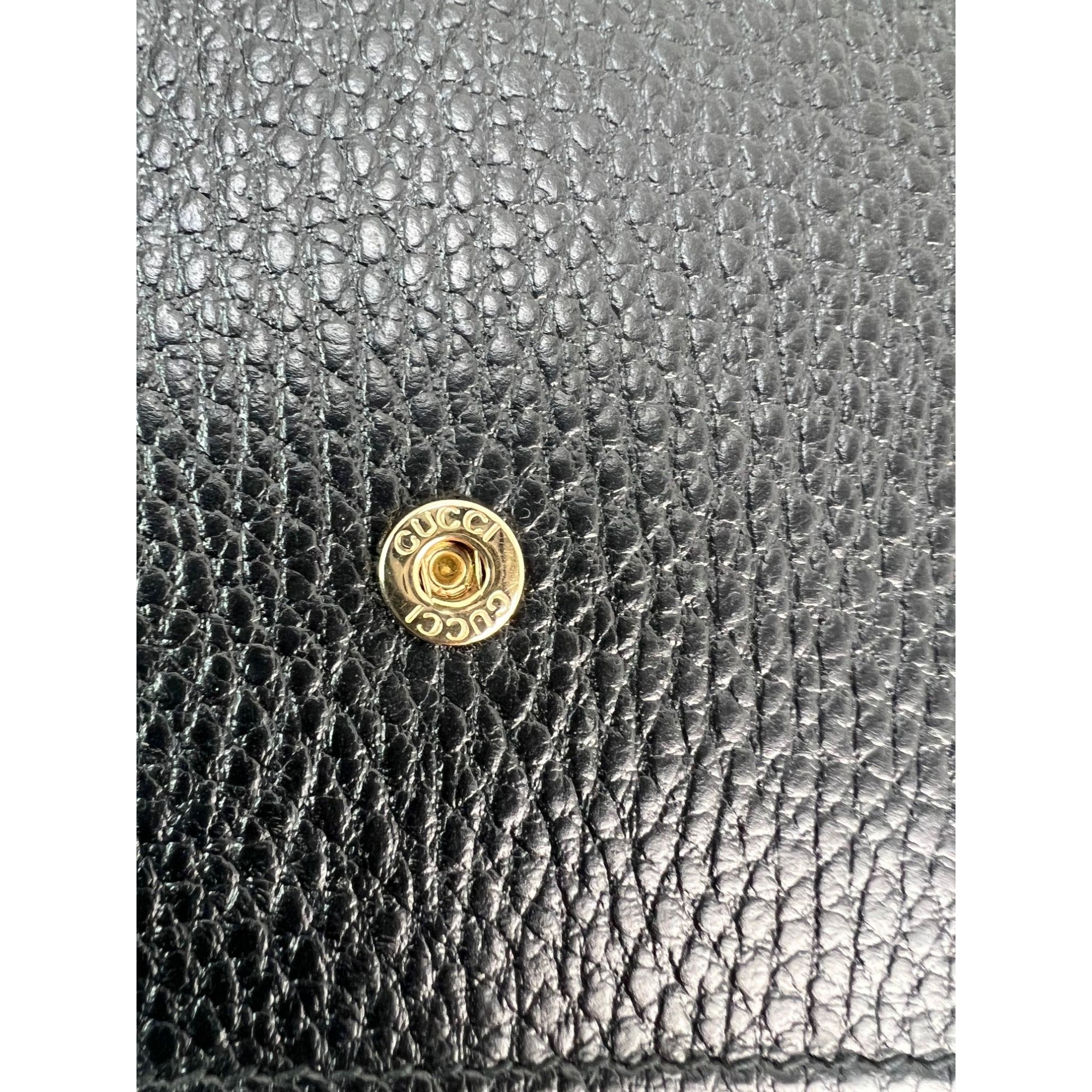 Ví Gucci Interlocking Black Leather Dollar Calfskin GG kèm túi cầm tay xích
