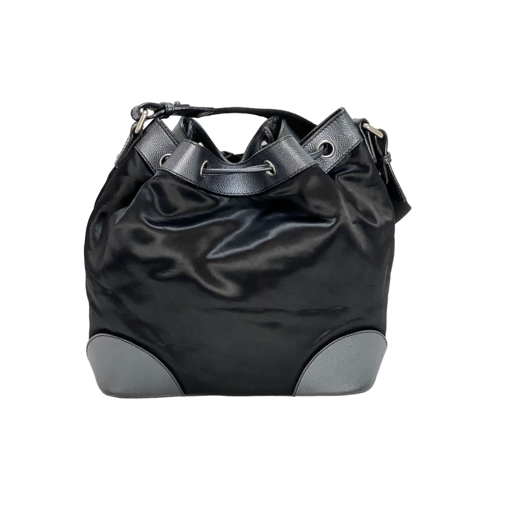 Túi đeo vai CHANEL Satin CC màu đen cỡ lớn