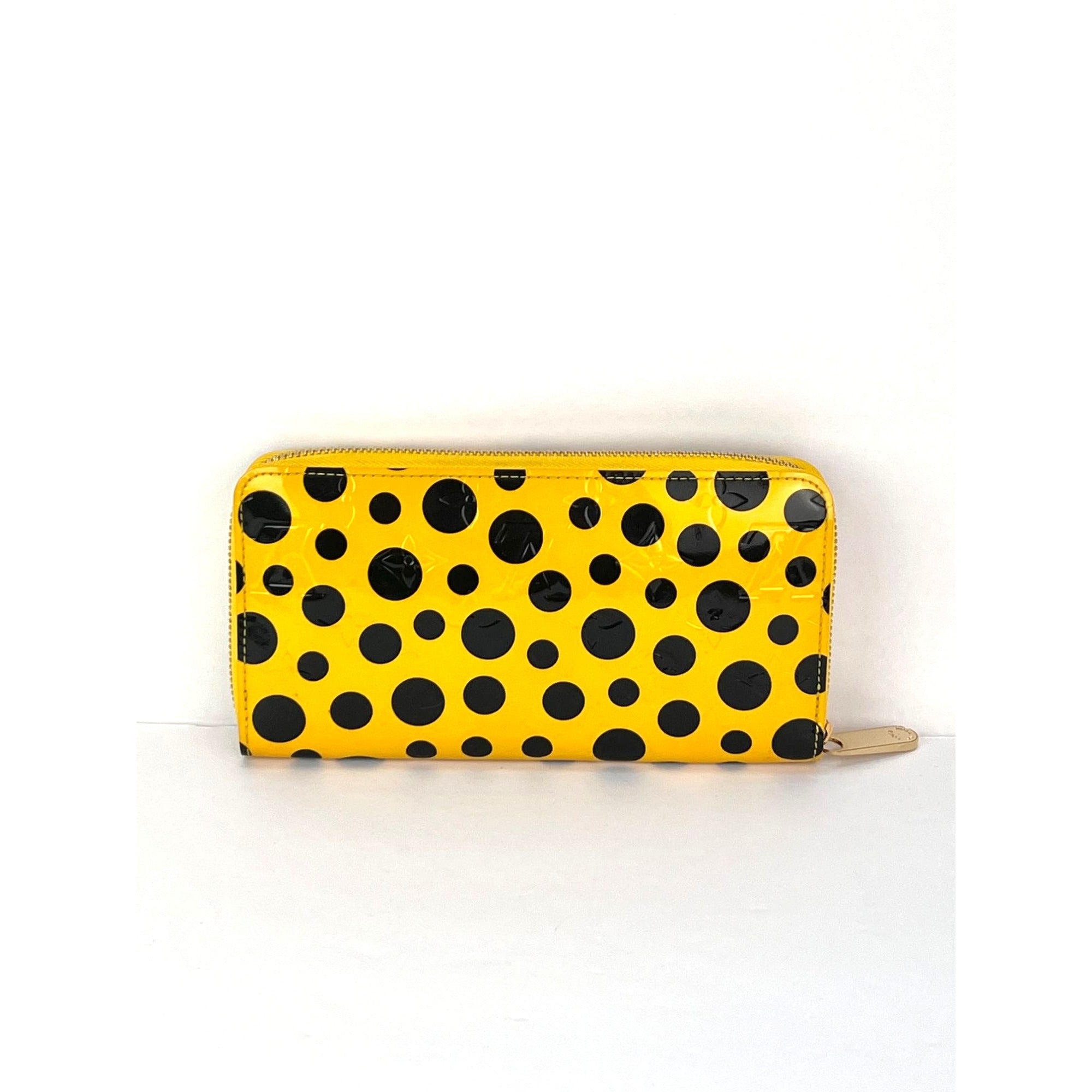 Ví Louis Vuitton Kusama Infinity Dots Zippy Leather Yellow Vernis Patent Leather