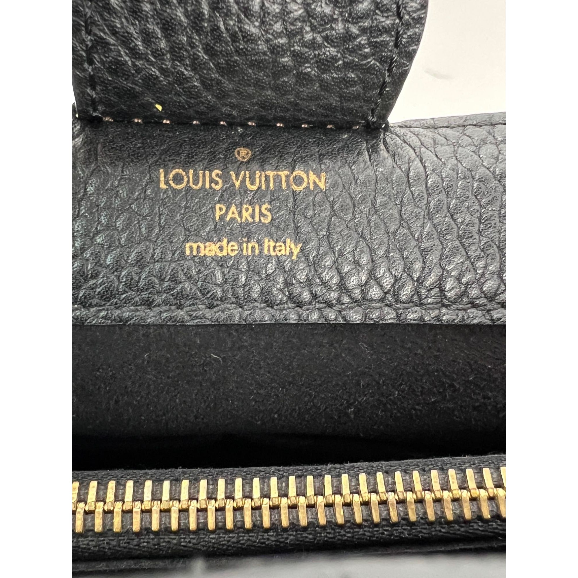 Túi đeo vai Louis Vuitton Damier EbeneCuir Taurillon Brittany màu đen