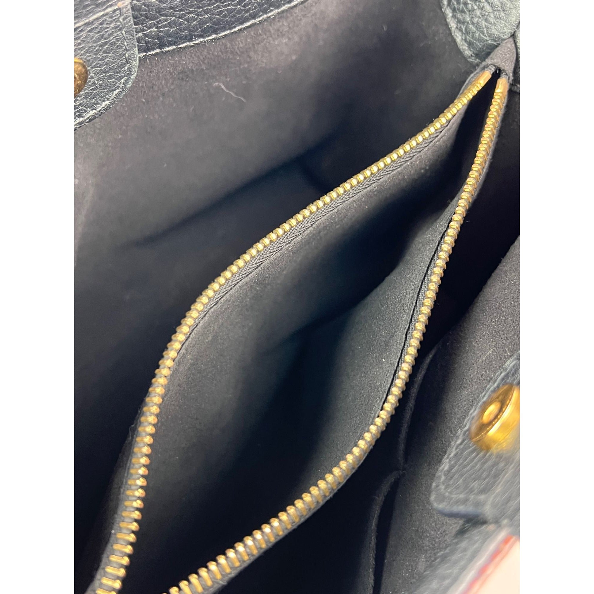 Túi đeo vai Louis Vuitton Damier EbeneCuir Taurillon Brittany màu đen