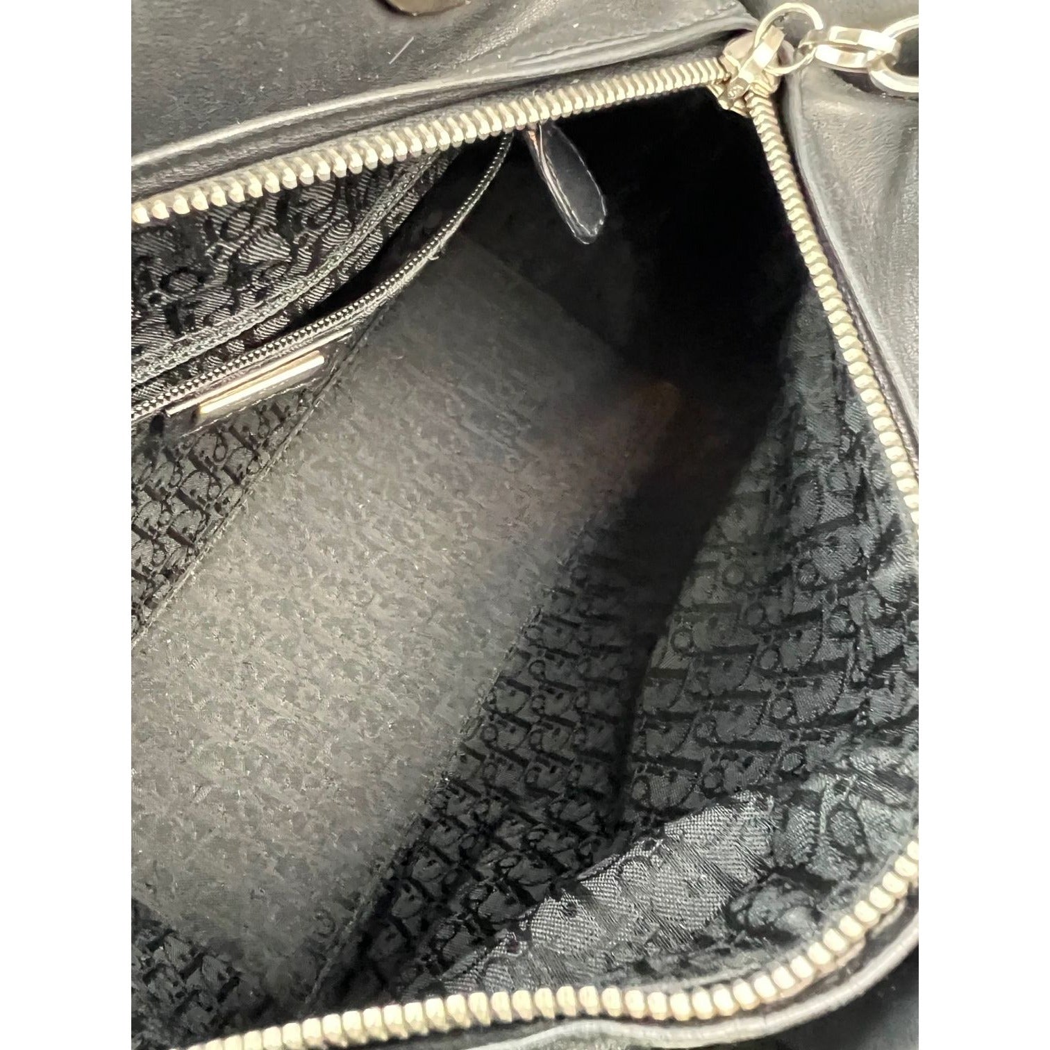 Túi đeo vai Christian Dior Medium Lady Laced Black Leather Limited Edition