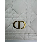 Túi cầm tay thắt lưng da trắng Caro Cannage của Christian Dior