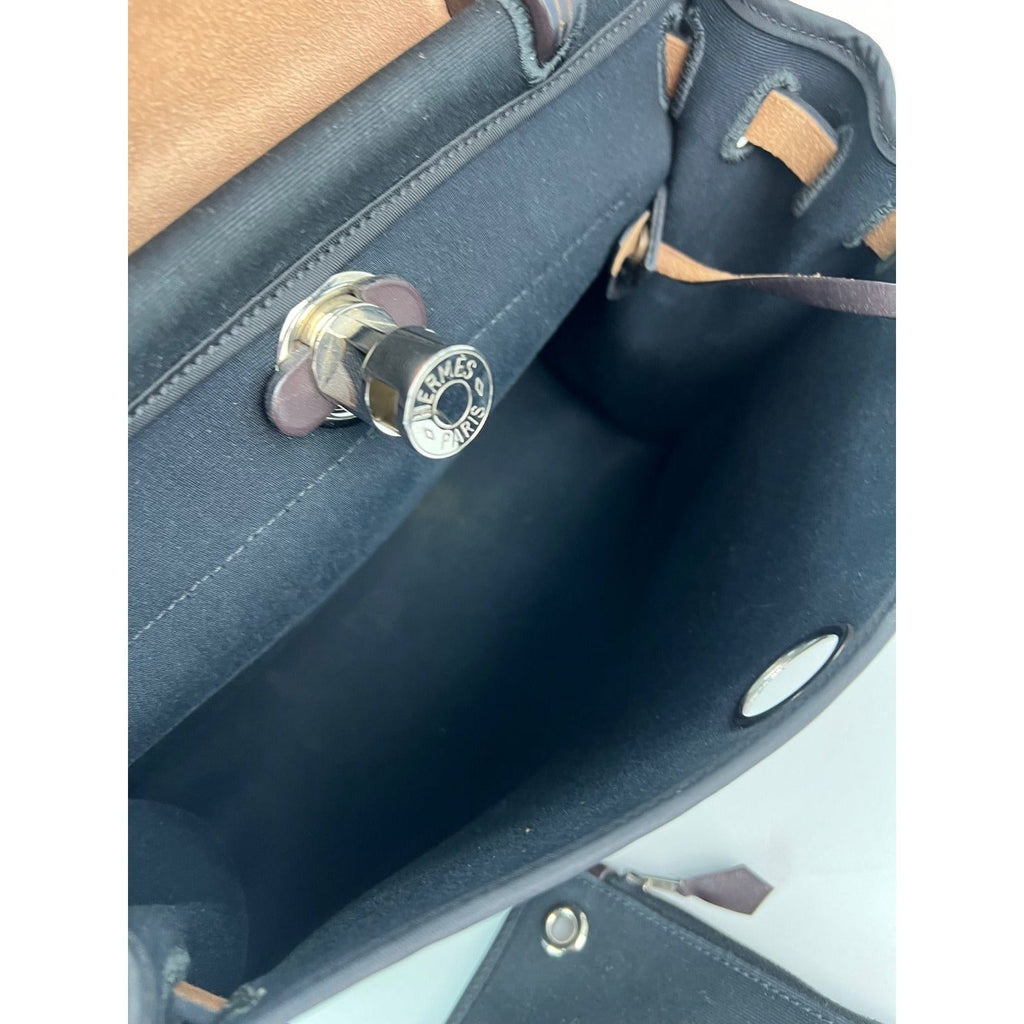 Túi đeo vai Hermes Toile vache Hunter Herbag zip 31 PM màu đen Ebene