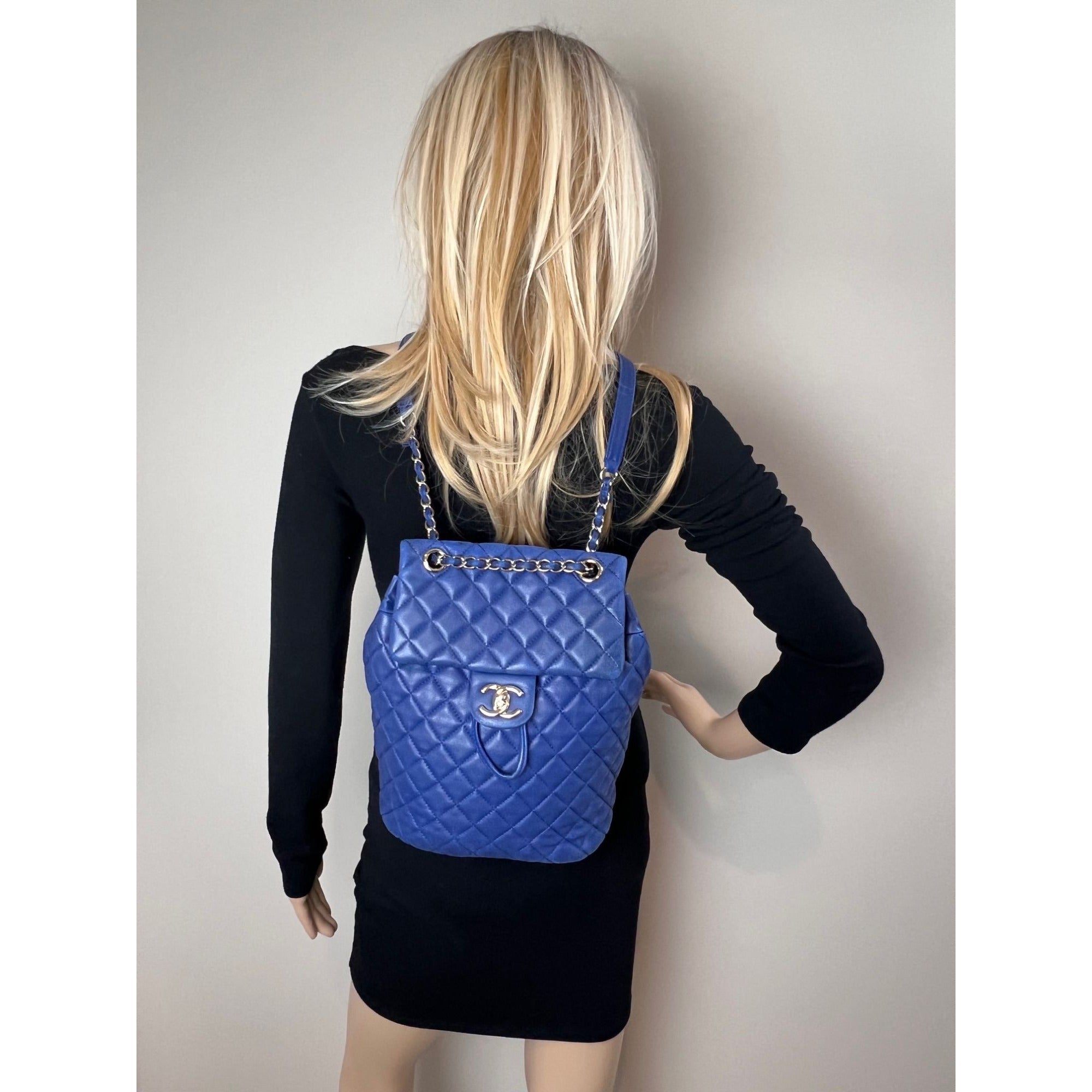Balo Chanel Lambskin Quilted Small Urban Spirit Blue