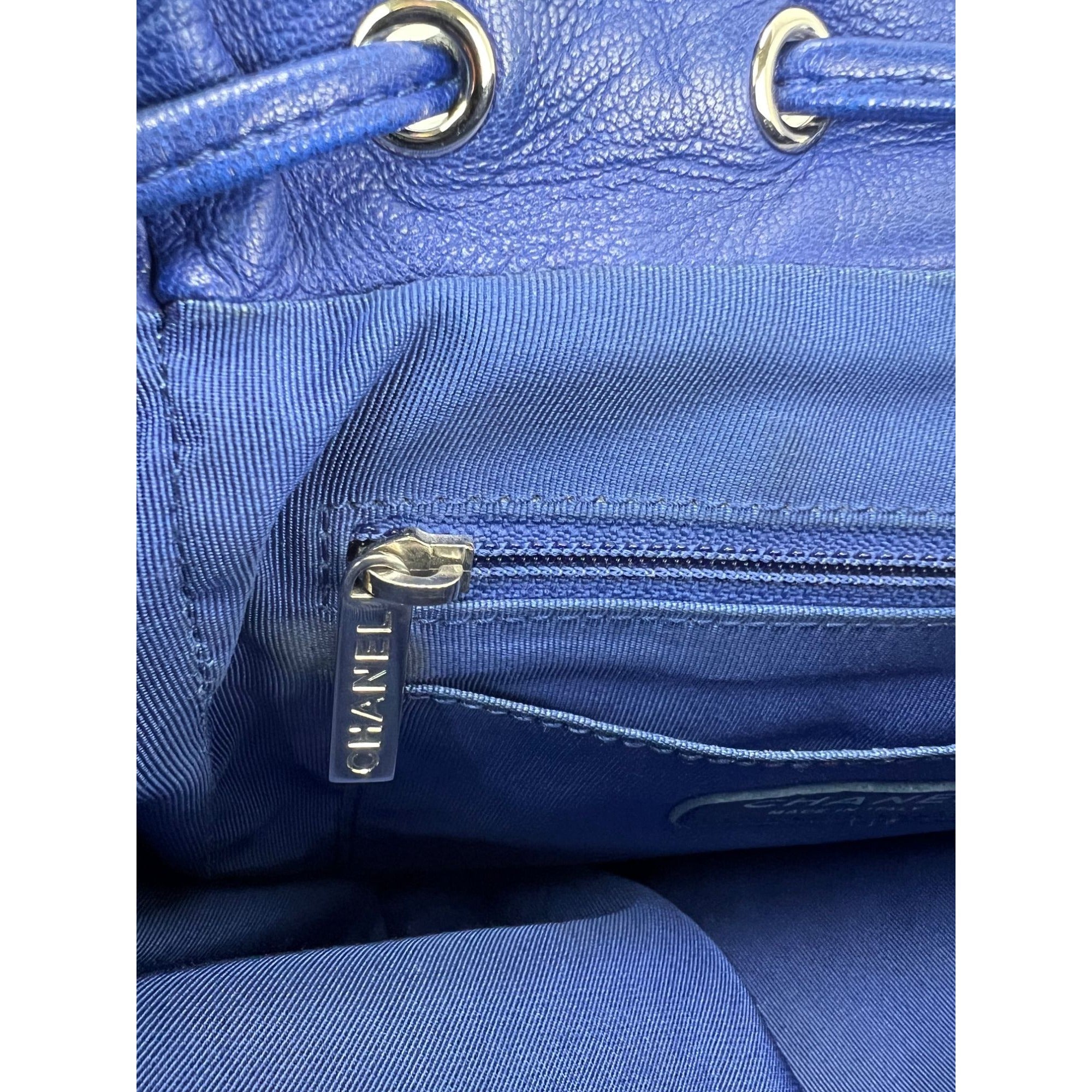 Balo Chanel Lambskin Quilted Small Urban Spirit Blue