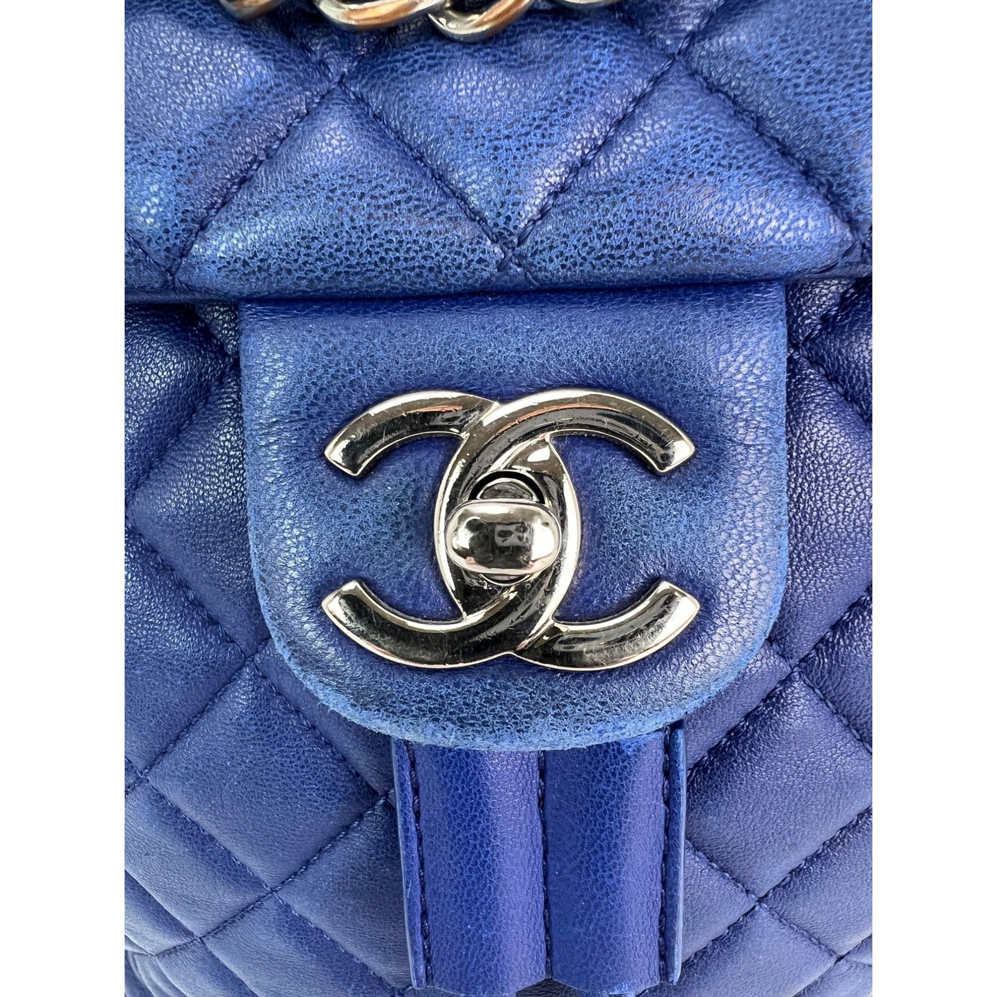 Balo Chanel Lambskin Quilted Small Urban Spirit Blue