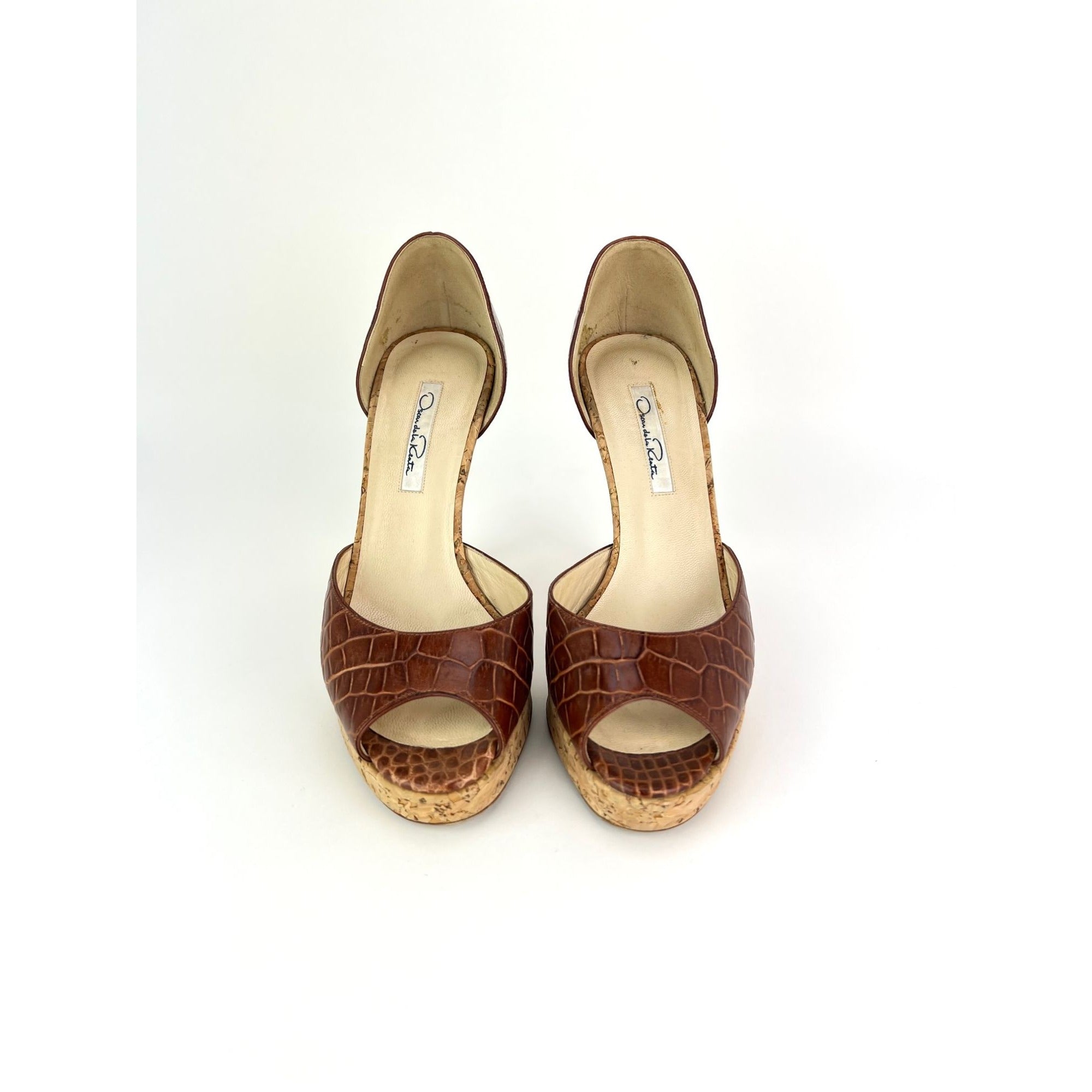 Giày cao gót hình cá sấu Oscar de la Renta Peep Toe