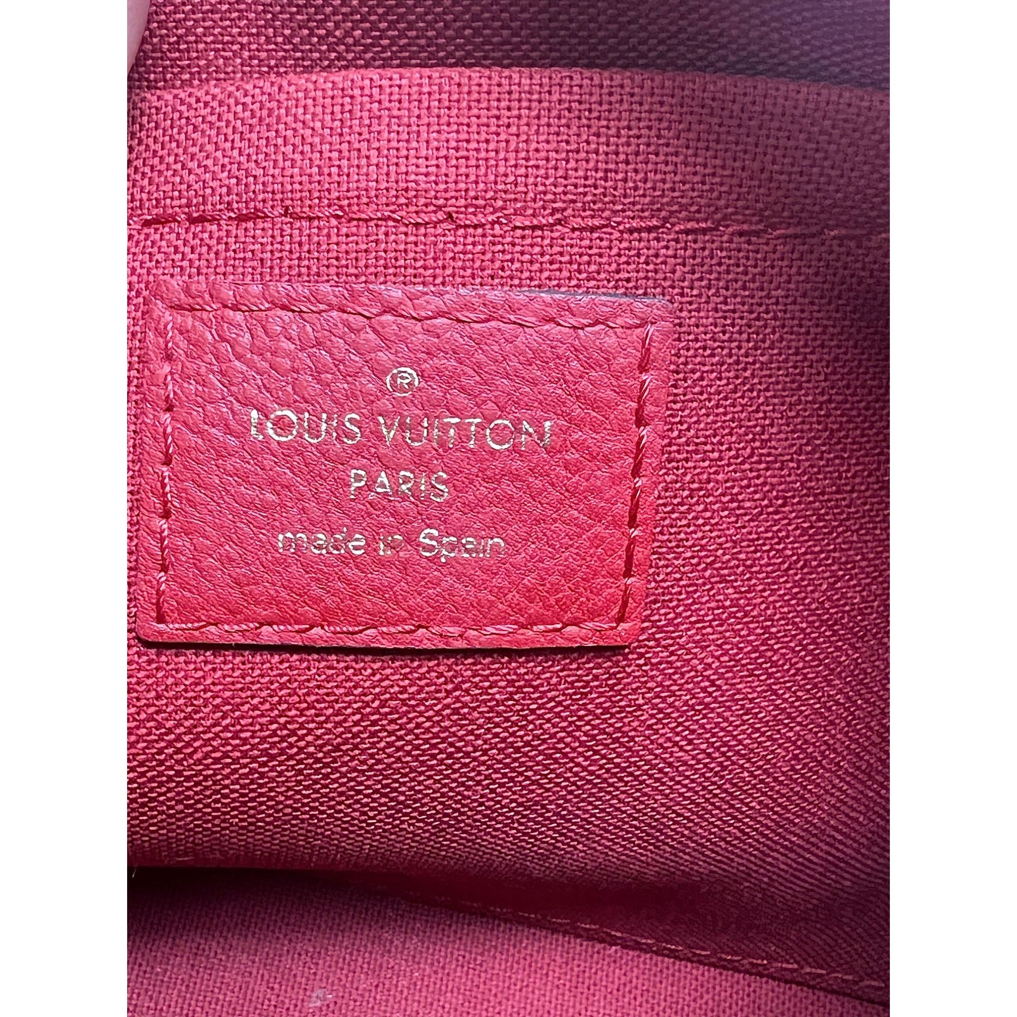 Túi đeo chéo LOUIS VUITTON Pallas Monogram Clutch Cherry