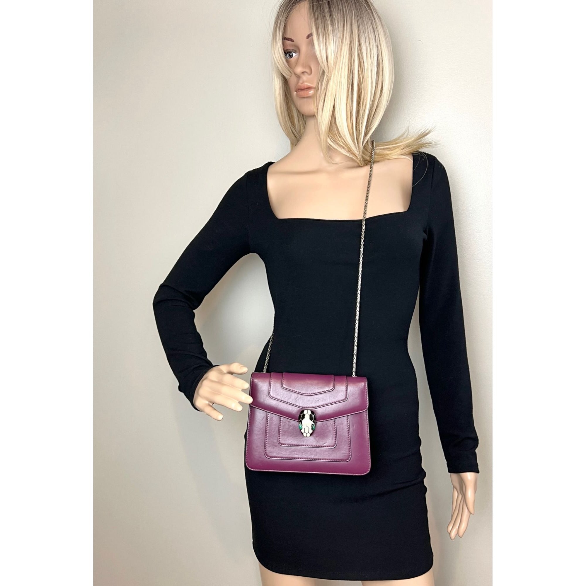 Túi đeo chéo Bvlgari Calfskin Small Serpenti Forever Snake Plum