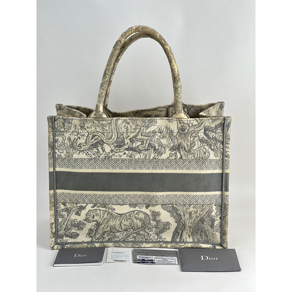 Túi tote thêu Christian Dior Book Grey cỡ trung