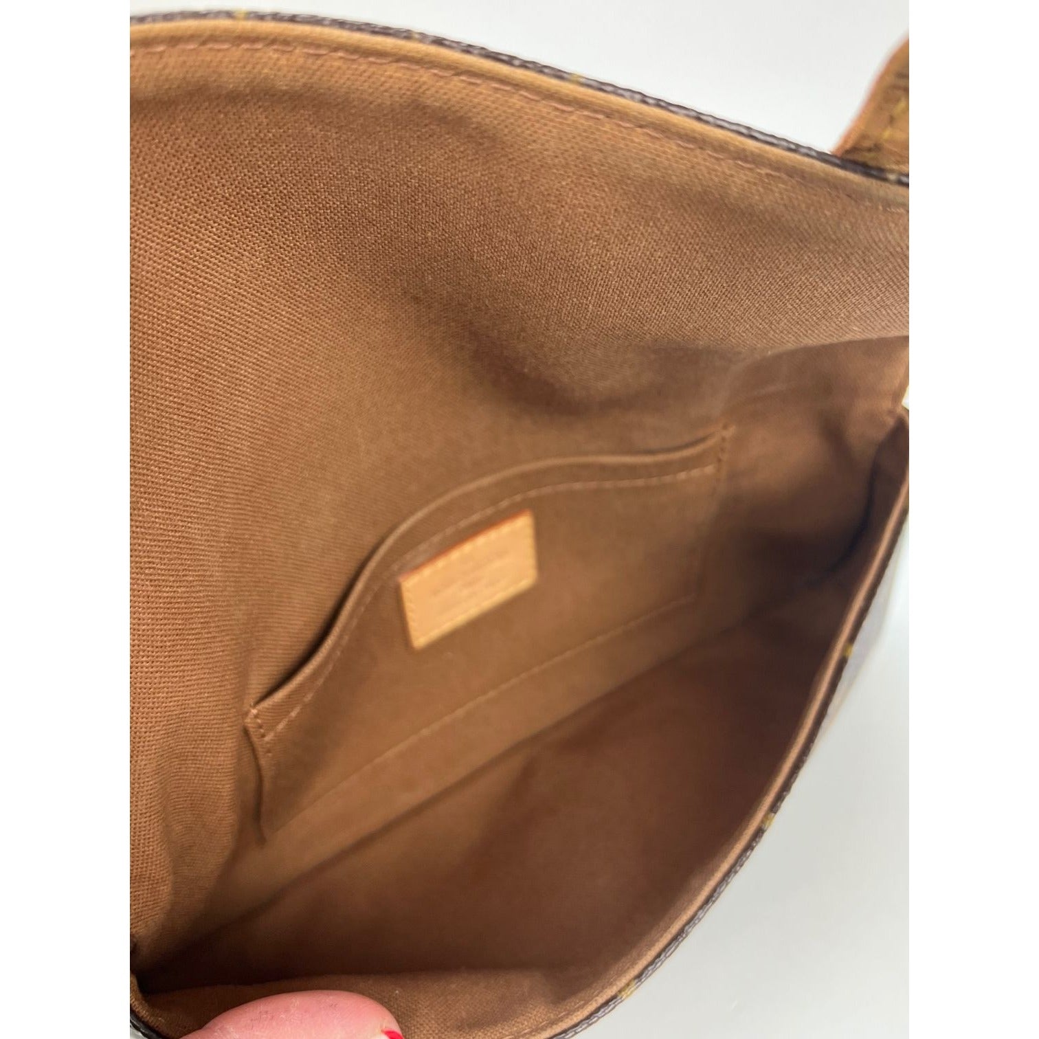 Túi đeo thắt lưng LOUIS VUITTON Pochette Marelle PM Monogram