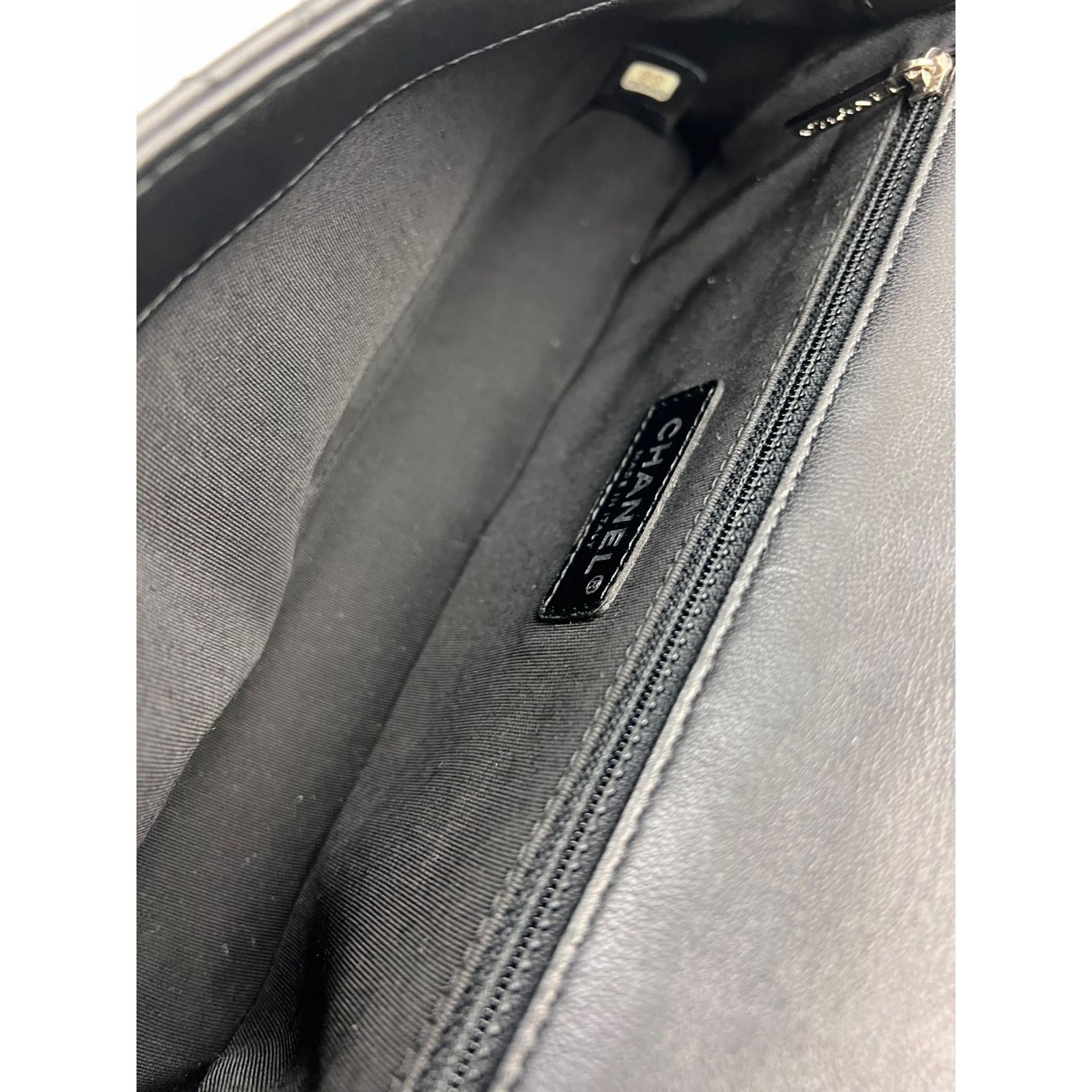 Túi Chanel Lambskin Plexiglass Quilted Medium Cuba Color Flap