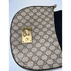 Túi đeo vai Gucci GG Supreme Web Padlock màu đen