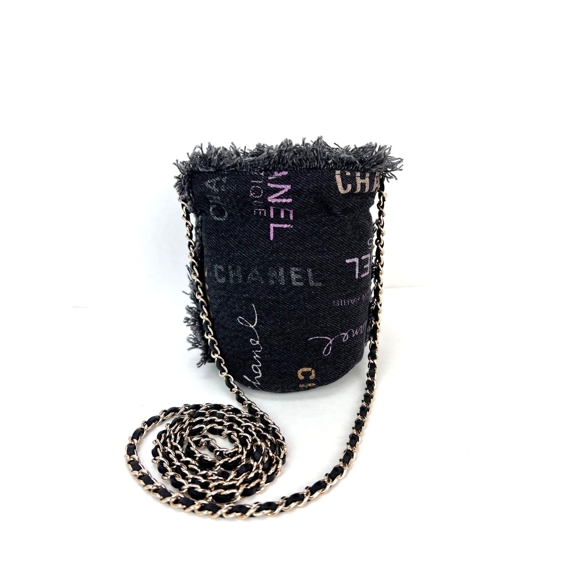 Xô mini Chanel Denim Quilted Mood kèm dây xích màu đen