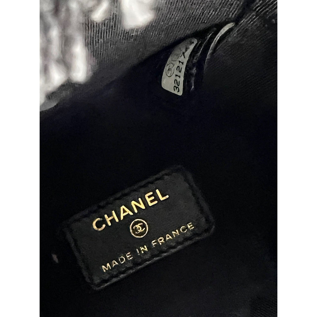 Xô mini Chanel Denim Quilted Mood kèm dây xích màu đen